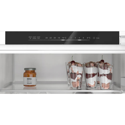 BOSCH KIN96VFD0 (Šaldytuvas)