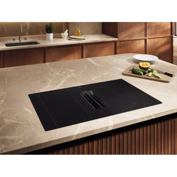 Electrolux ECC83410CT (Kaitlentė su integruotu gartraukiu)