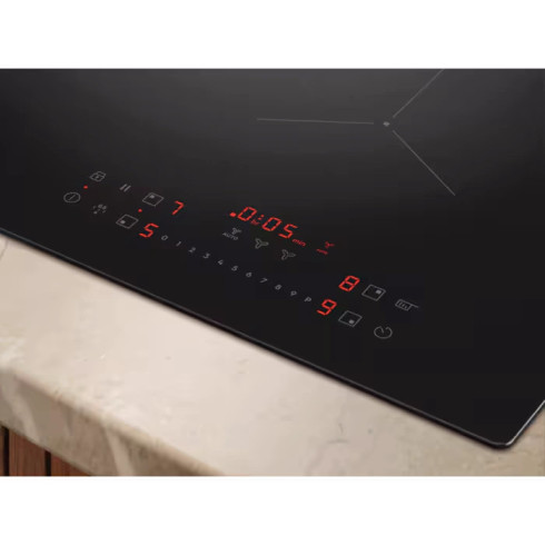 Electrolux ECC83410CT (Kaitlentė su integruotu...