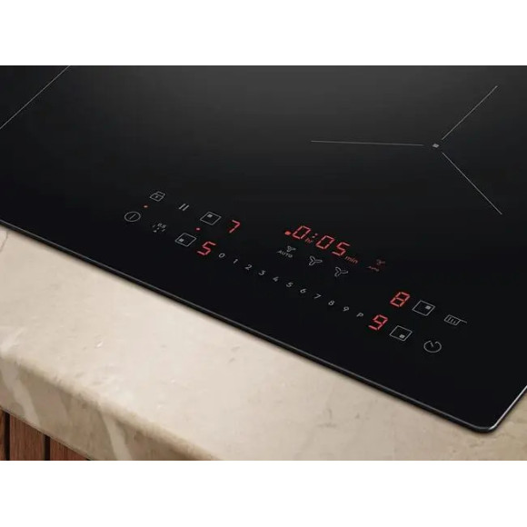 Electrolux ECC63410CB (Kaitlentė su integruotu gartraukiu)