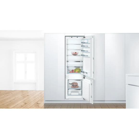 BOSCH KIS87AFE0 (Šaldytuvas)