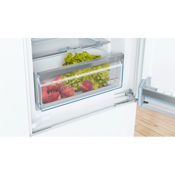 BOSCH KIS87AFE0 (Šaldytuvas)